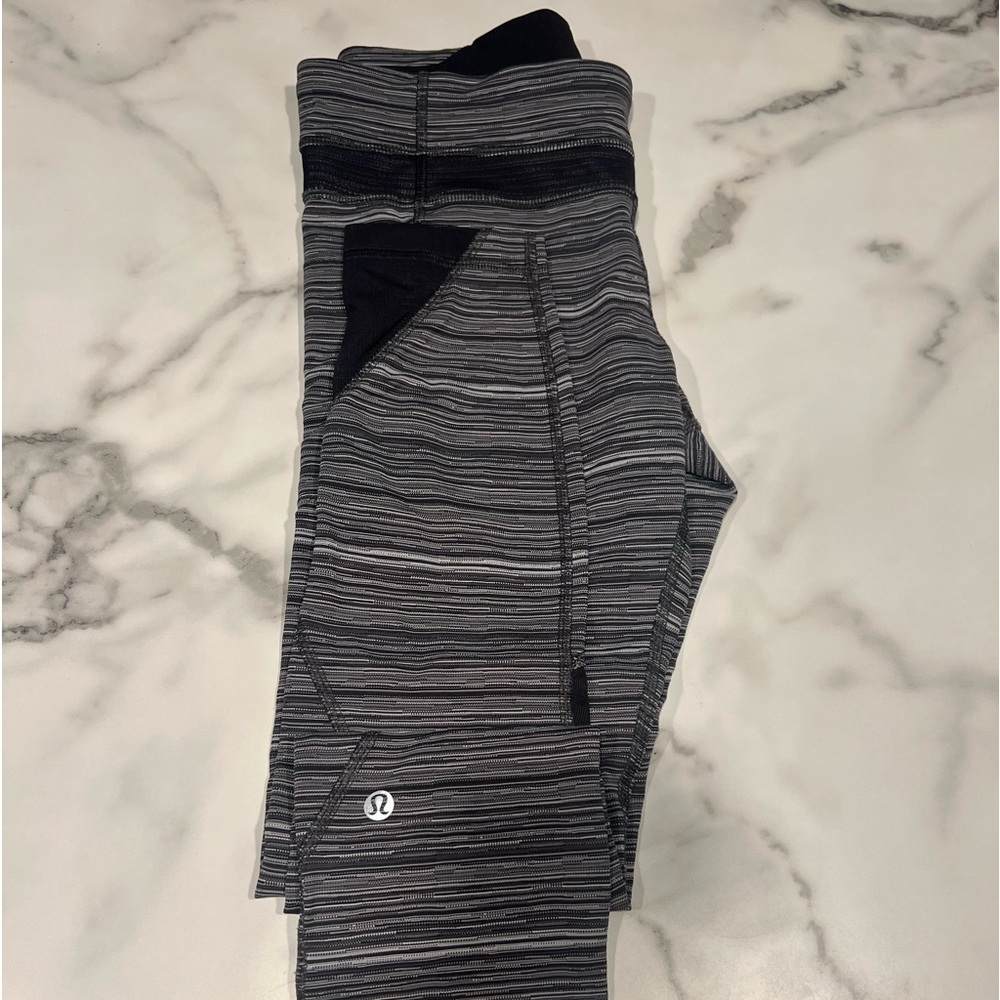 Lululemon 6